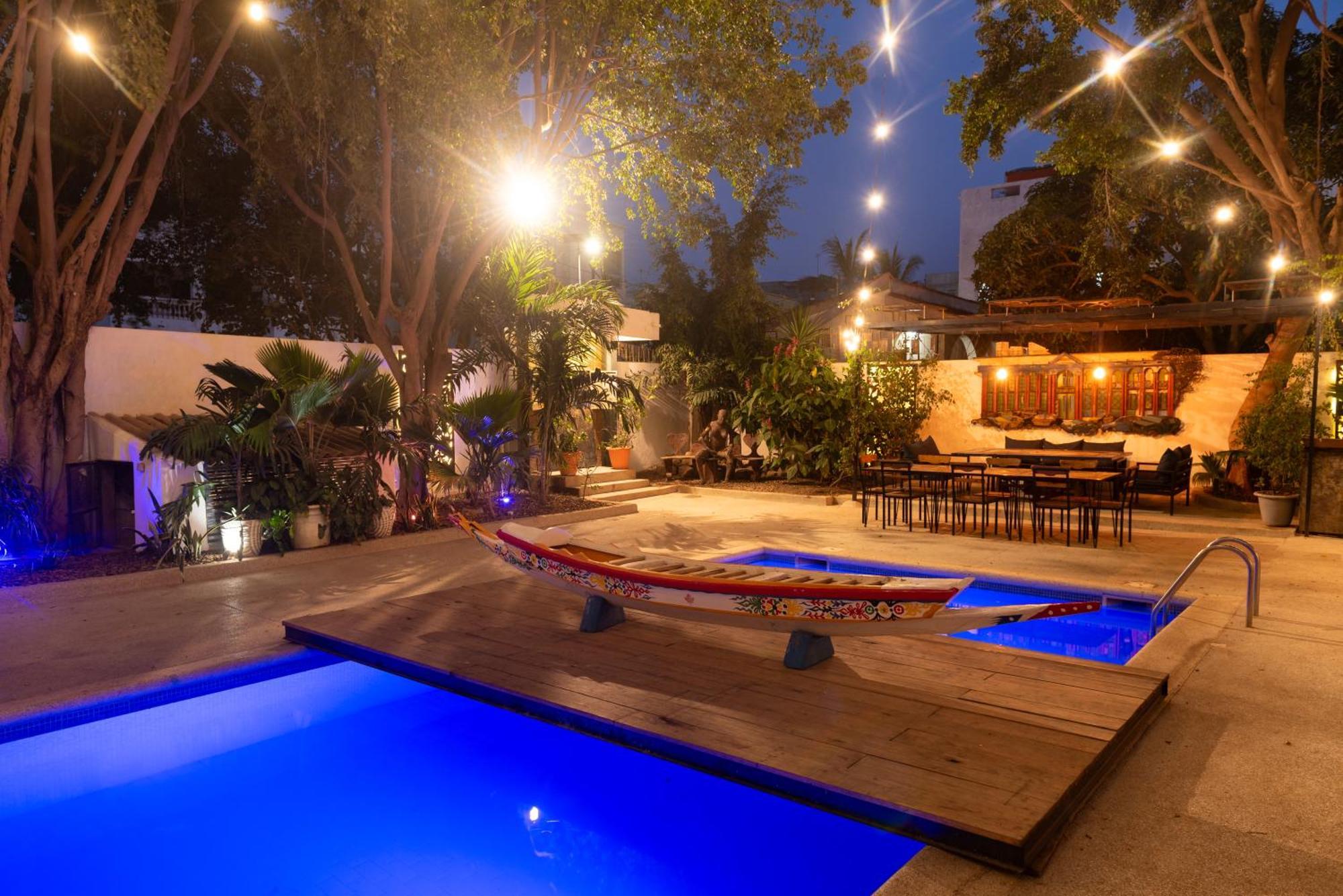 Loman Art Hotel Dakar Exterior photo
